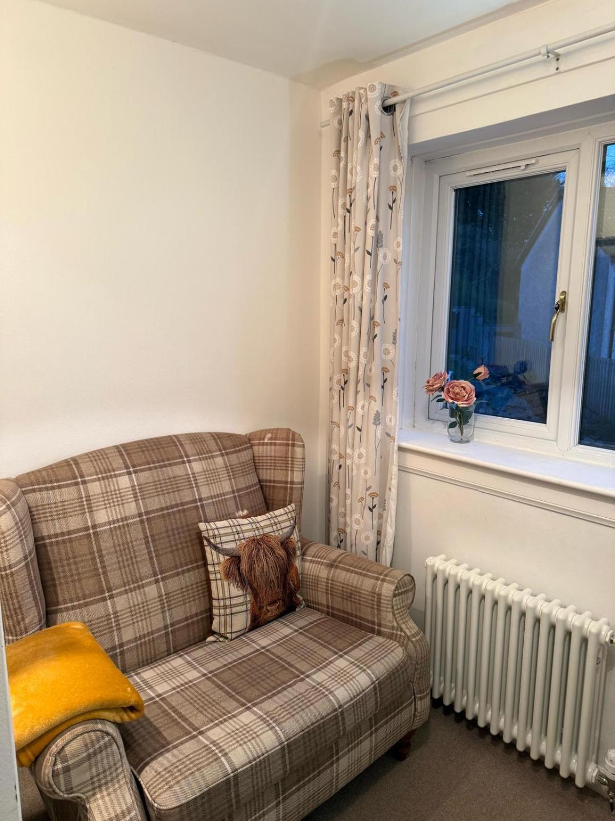 Single Room With Beautiful Garden 爱丁堡 外观 照片